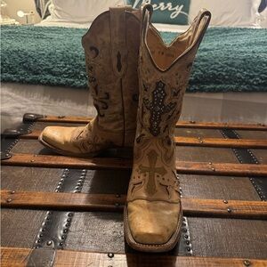 Corral Cross Cowgirl boots